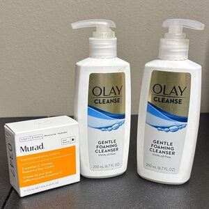 Murad Essential-C Firming Radiance Day Cream & Oil Of Olay Face Cleanser Bundle